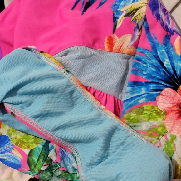 Coral Tropics Floral Print One Piece Bathing Suit Pink with Sheer parts … - Picture 7 of 7